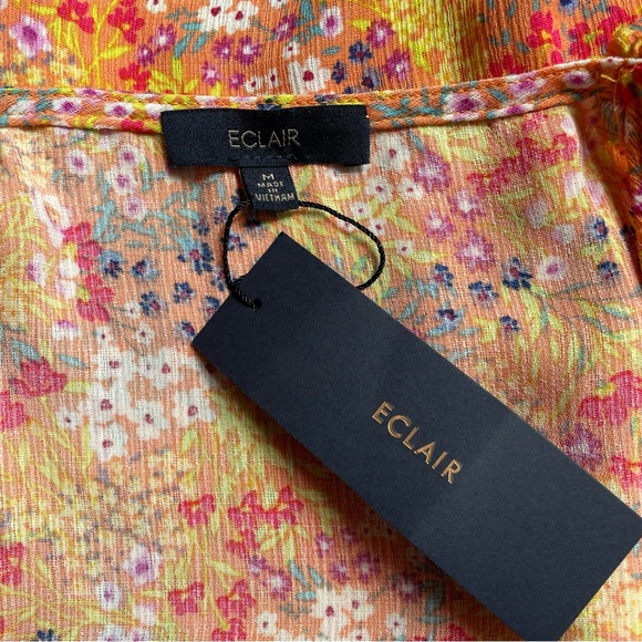 Eclair NWT Floral lightweight flowy tank - Picture 8 of 10